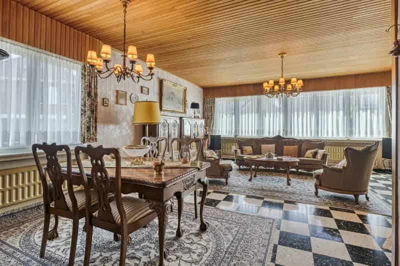 Huis te koop