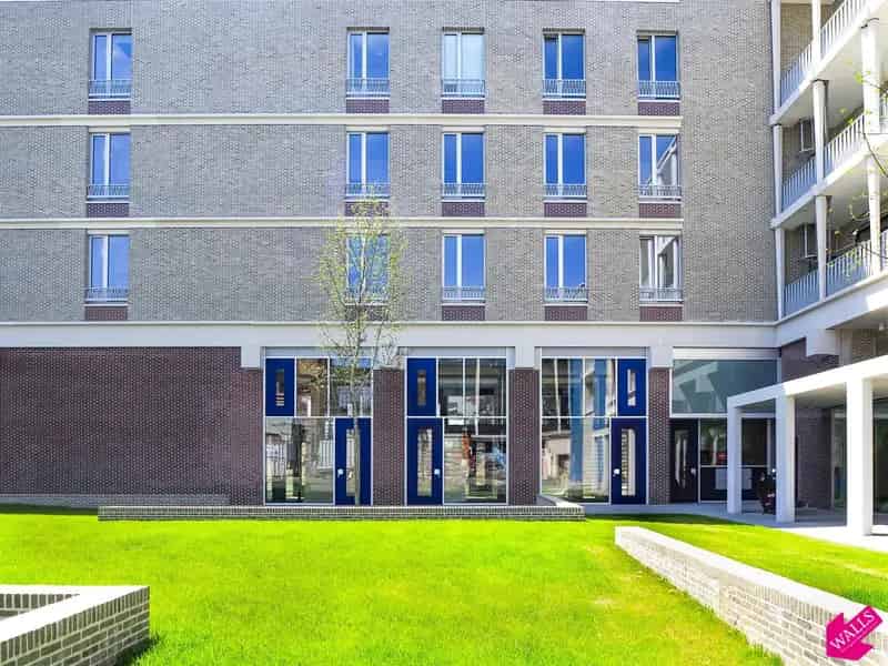 Bedrijfsvastgoed Te Koop , Antwerpen, Antwerpen