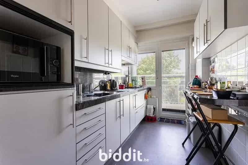 GOED GELEGEN APPARTEMENT
