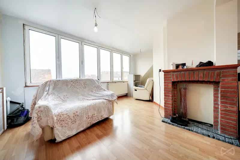 Appartementsgebouw met drie slaapkamers in Drogenbos