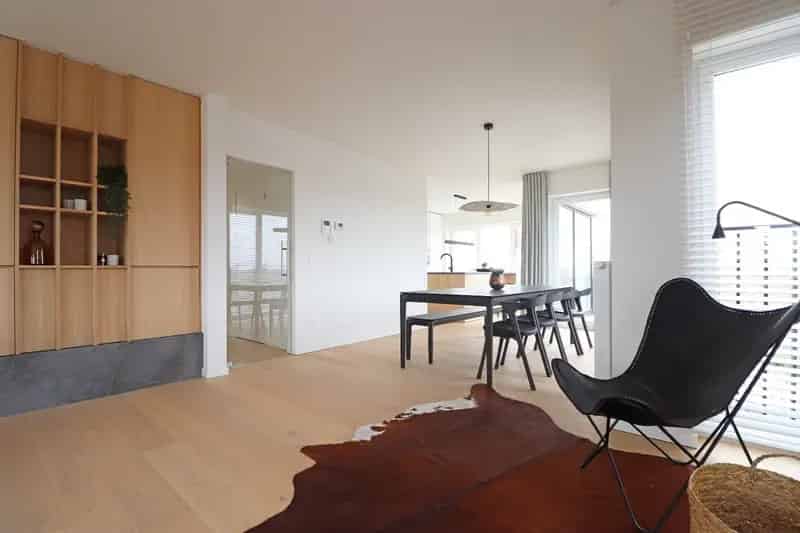 Luxueus afgewerkte penthouse (incl. schilderwerken, maatwerk,...)