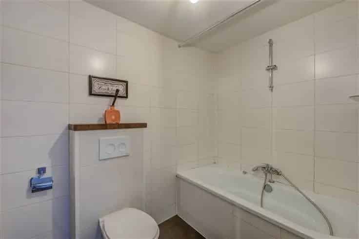 Huis Te Koop Terhagen: Instapklare Woning Nabij Centrum