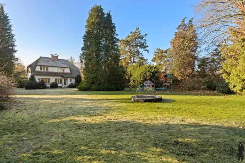 Bouwgrond op een perceel van ca. 2.000m² te Schilde-Bergen.