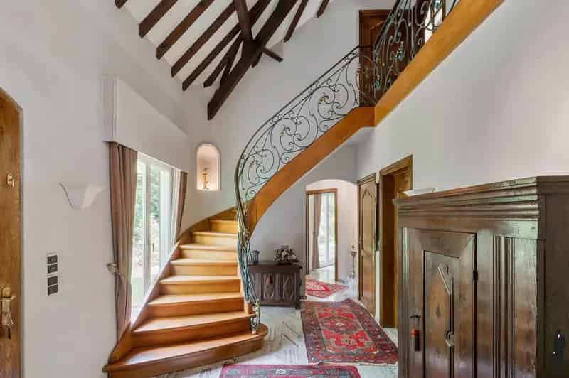 Vrijstaande villa op ca. 1.626 m² met zonnige tuin!