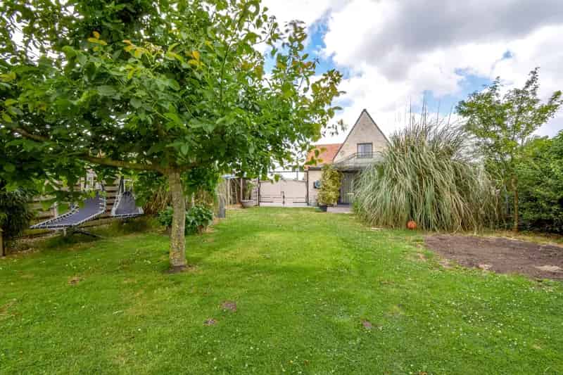 Huis te huur: Ruime gezinswoning met tuin en garage