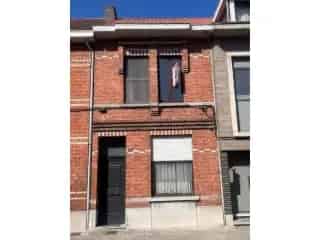 Huis te koop Sint Niklaas Ruime Stad woning te renoveren