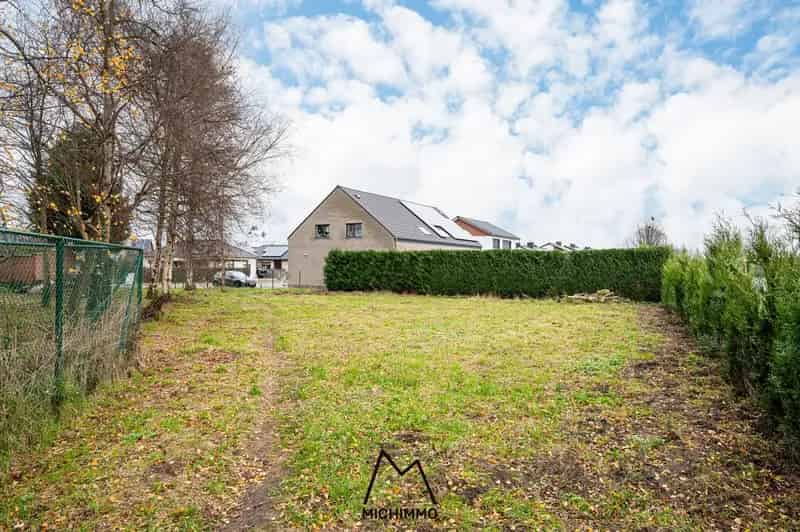 Grond van 970 m² voor open bebouwing in Zelzate