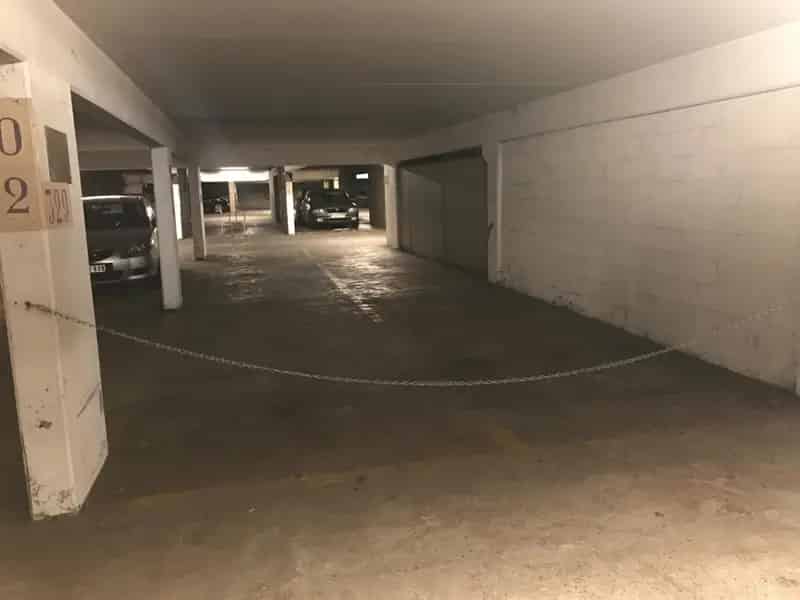 Garage te koop