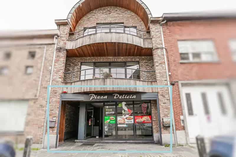 Gelijkvloers handelspand in centrum Londerzeel