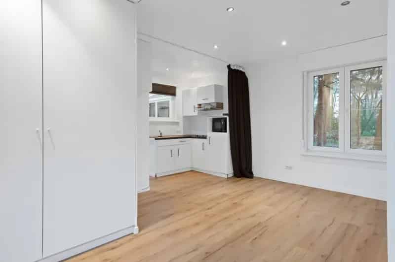 Woning en chalet gelegen in gebied voor verblijfsrecreatie op perceel van 1068m²
