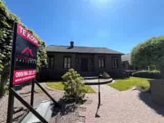 Huis te koop Opoeteren - Vrijstaande gezinswoning met garage en tuin