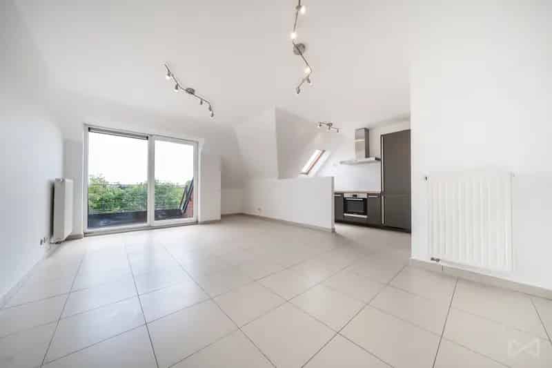 Appartement te huur 3 slaapkamers nabij Grands-Prés