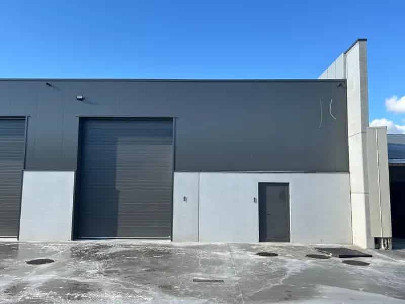 300m² Bedrijfshal