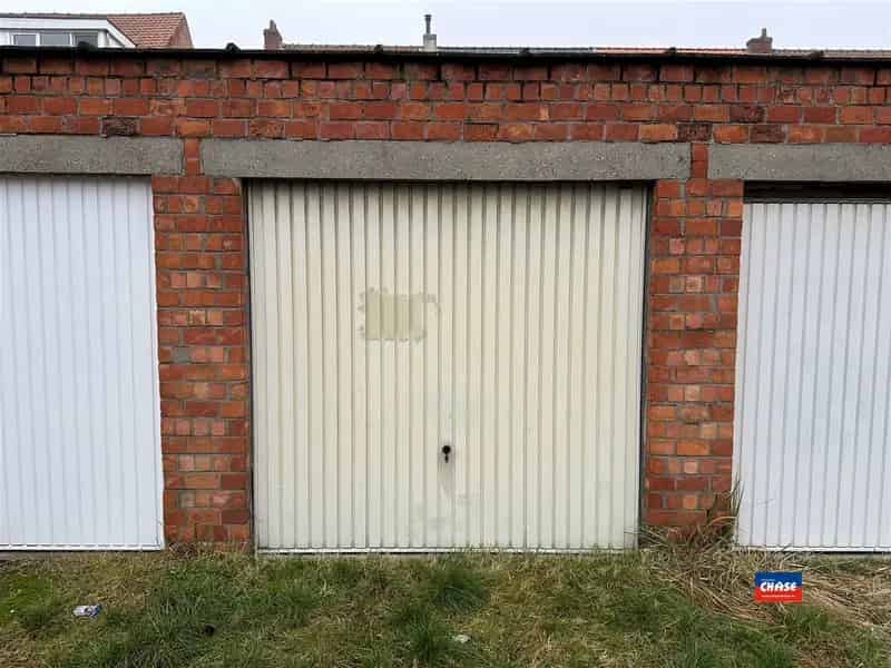 Garage box