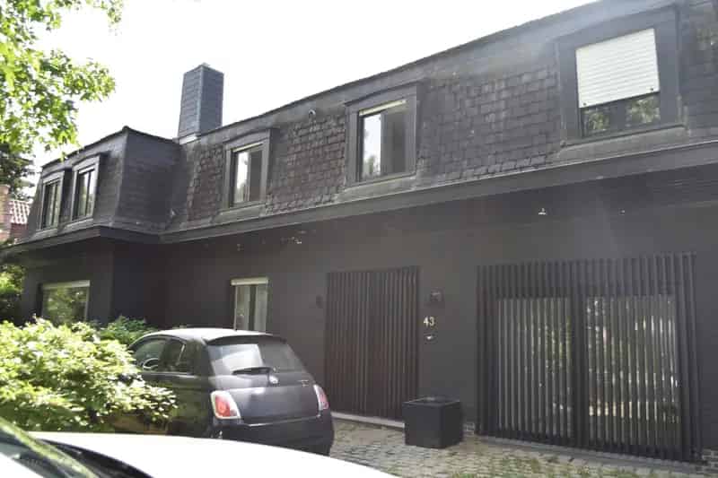 Appartement te koop 2 slaapkamers grote living tuin