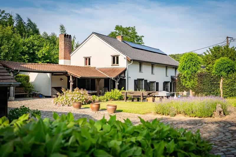 Huis te koop: paradijs voor paardenliefhebbers nabij Leuven