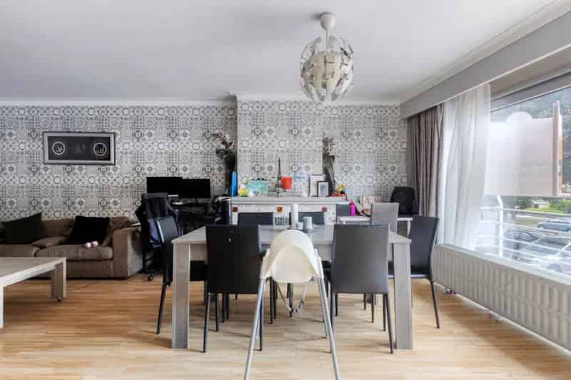 Appartement 2 slaapkamers Deurne Zuid terras kelder