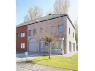 Huis te koop Ruisbroek 301m2 3-5 slaapkamers 2 badkamers