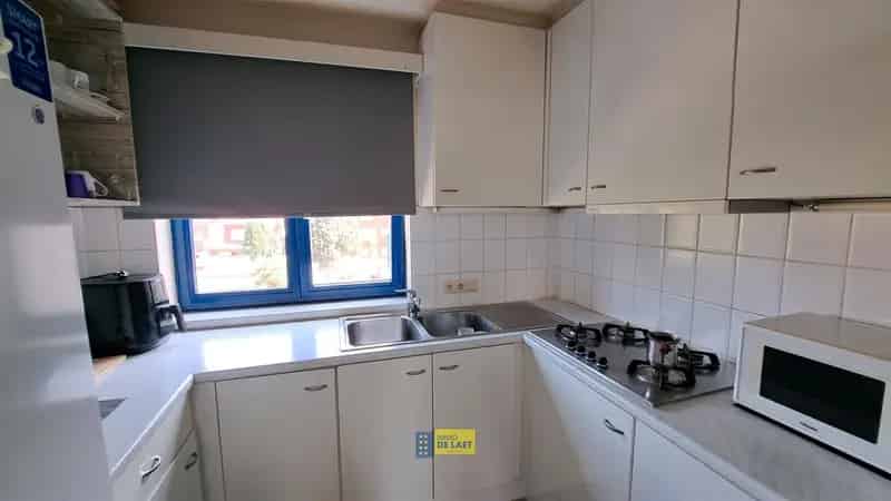 Duplexappartement te huur 100m2 2 slaapkamers autostaanplaats