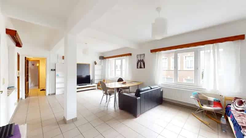 Appartement te Evere 2 slaapkamers 81m2 2 garages