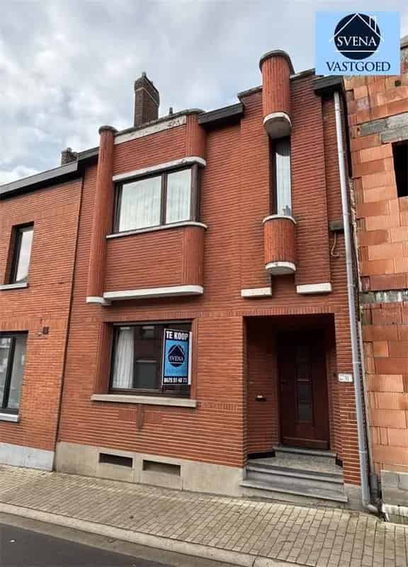 Moderne Rijwoning Nederbrakel Nabij Centrum