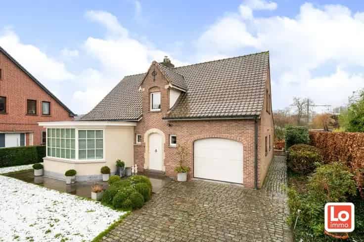 Charmante woning te koop Sint-Amandsberg