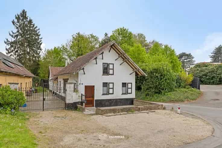 Huis Te Koop Landelijk 3 slaapkamers Garage Atelier