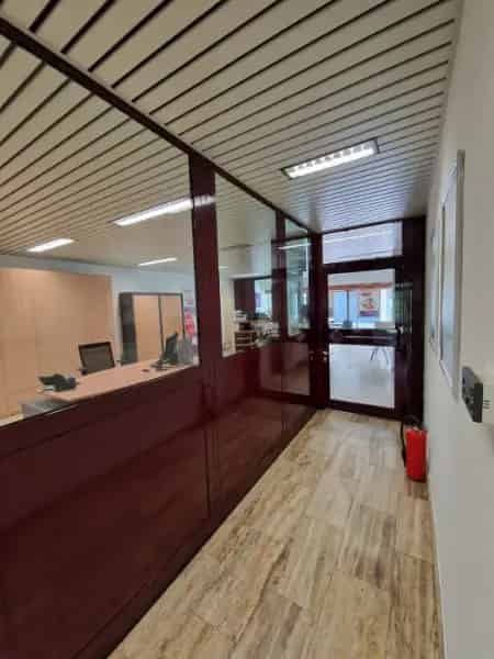 Kantoor te koop in Hamme