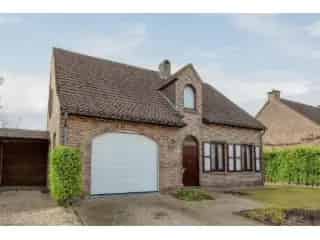 Huis te koop Hulshout 3 slaapkamers grote tuin jacuzzi