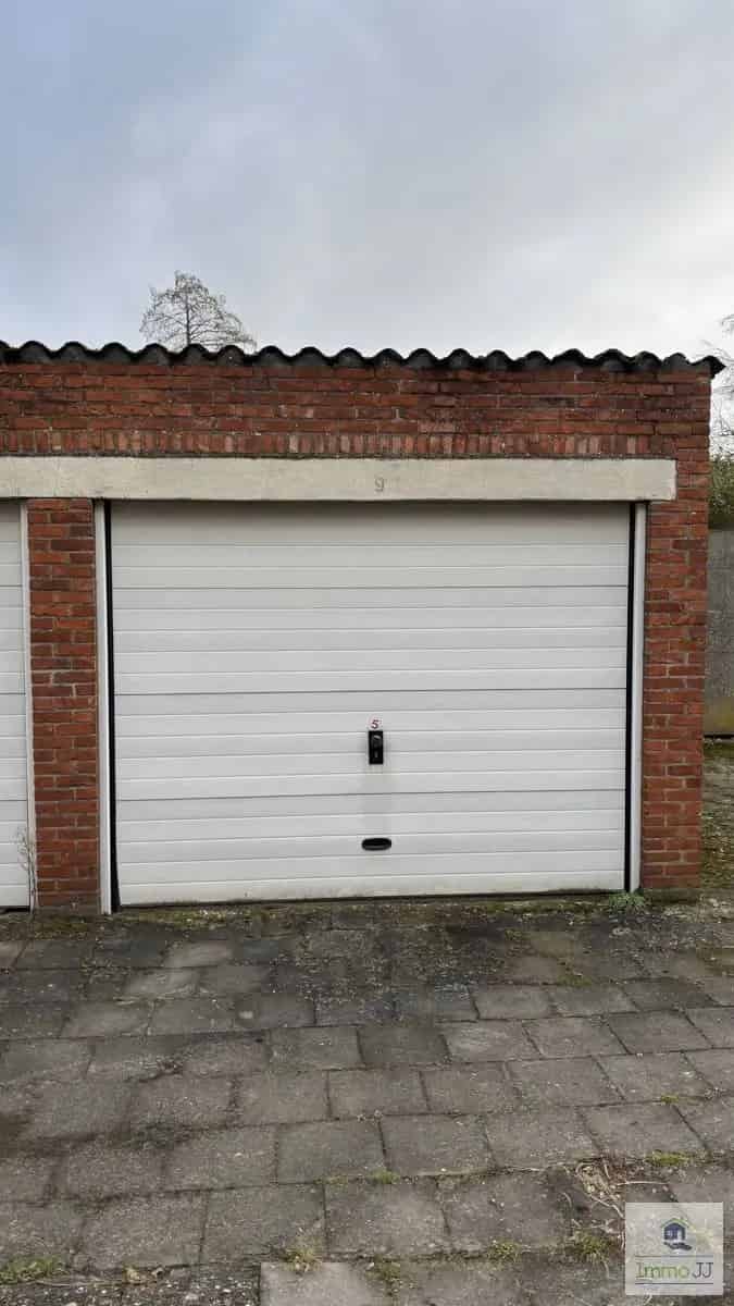 Bovengrondse garagebox