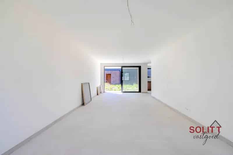 Nieuwbouwwoning nabij centrum Nijlen met o.a. 3 slaapkamers