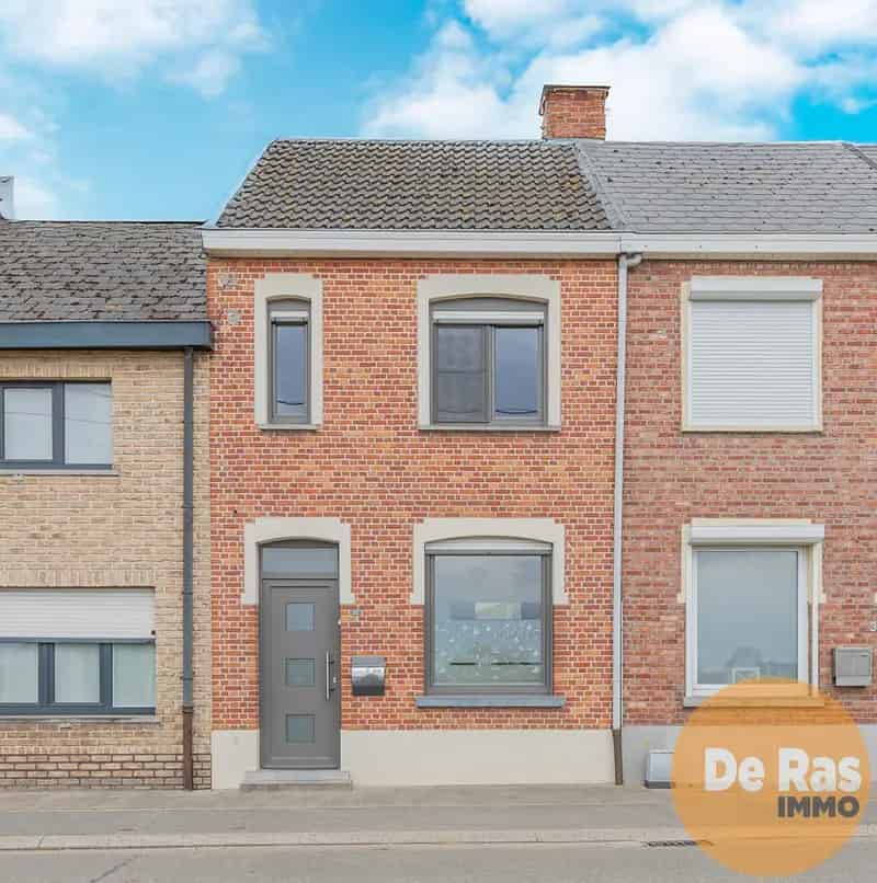 SCHOONAARDE - Instapklare starterswoning met 3 slaapkamers
