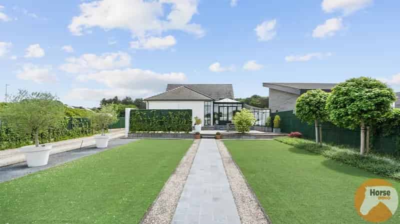 SCHAFFEN - Houtmassiefbouw met opslagruimtes op +/-1ha45a
