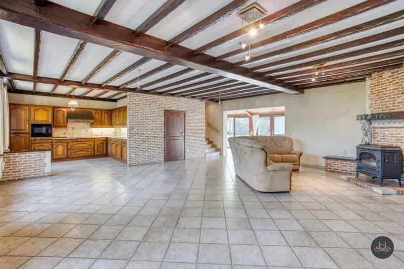 Alleenstaande woning in prachtige groene omgeving