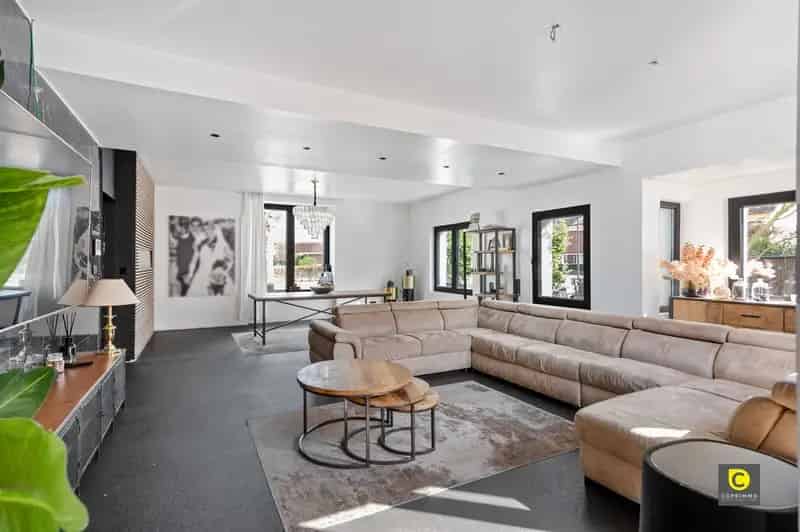 Gerenov. woning, 5 slpks en tuin!