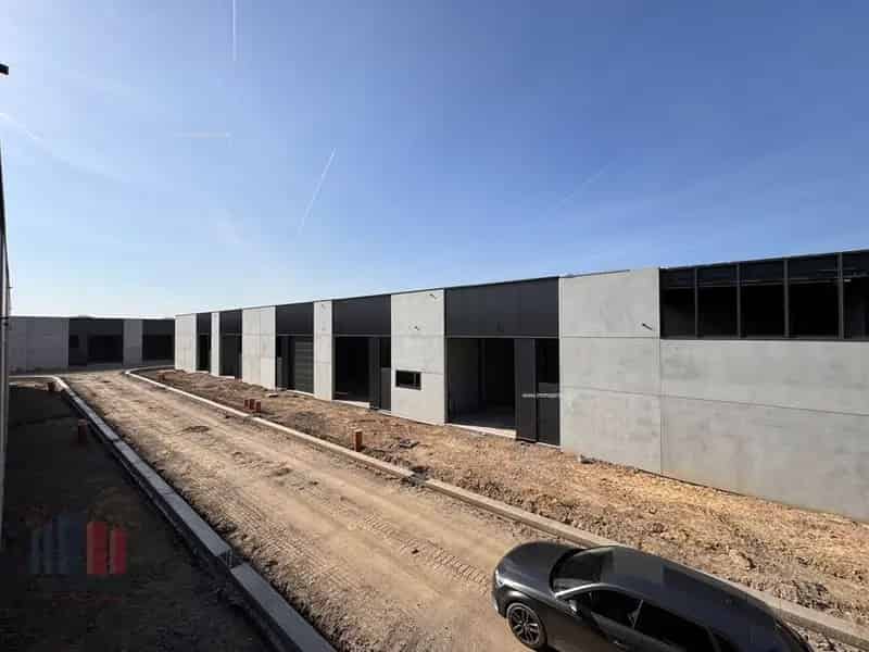 Nieuwbouw bedrijfsgebouw te koop in Clarysse Business Park Pittem