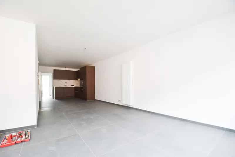 Lichtrijk Appartement te Huur Hamme 2 slaapkamers