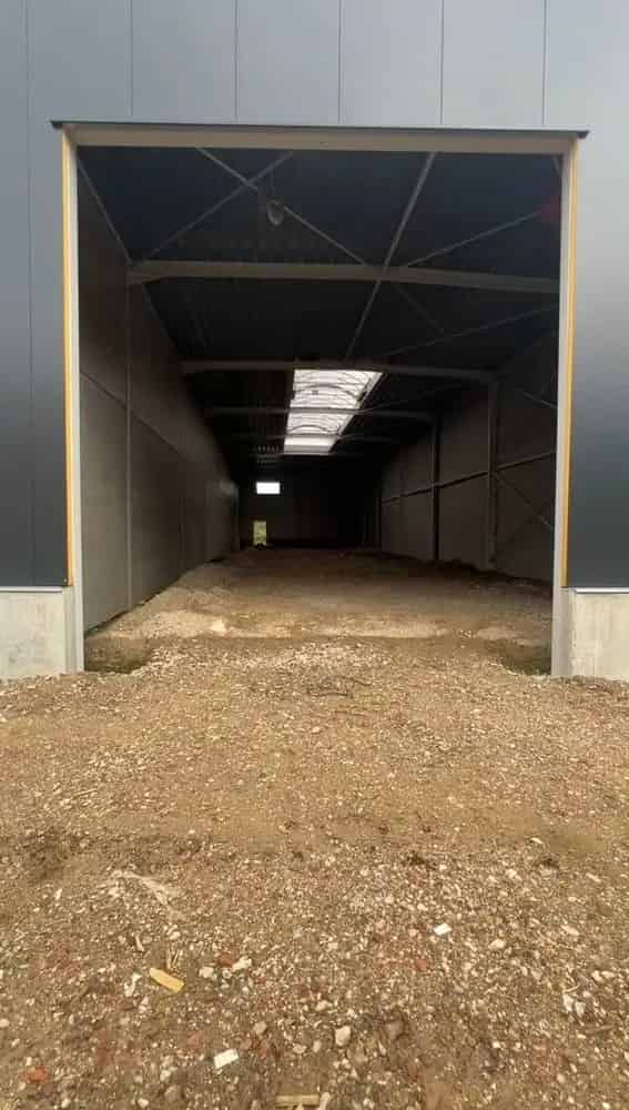 Moderne KMO-unit met een netto oppervlakte van 430 m² op uitstekende locatie te Lanaken!