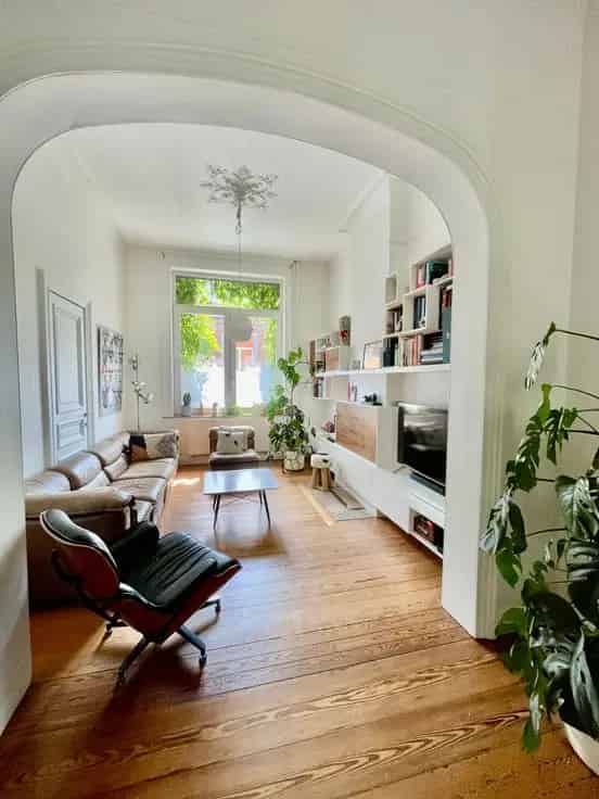 Herenhuis te Koop Nabij Centrum Luik Gerenoveerd 4 slaapkamers