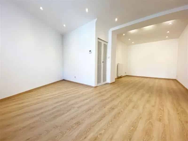 WONING MET 2 SLKS TE HUUR IN TONGEREN