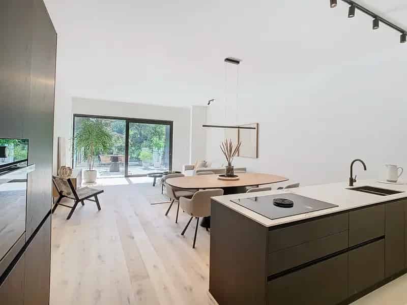 3 Slaapkamer Appartement te Koop Bilzen Centrum