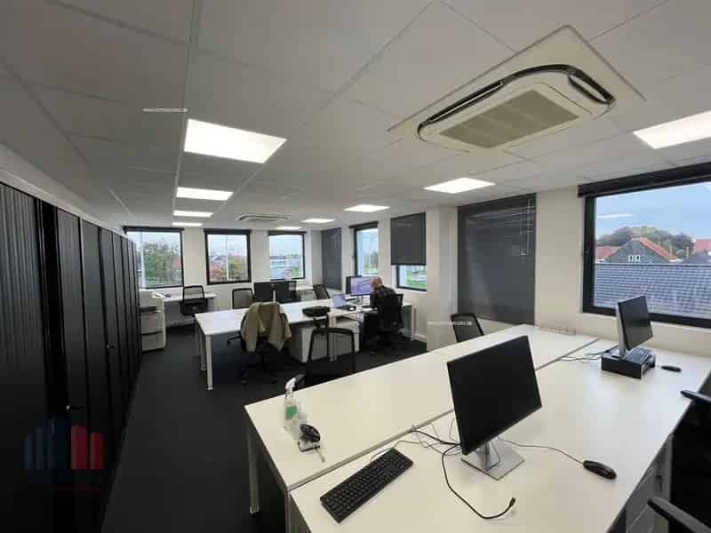 Kantoren te huur in Idola Business Center Lochristi
