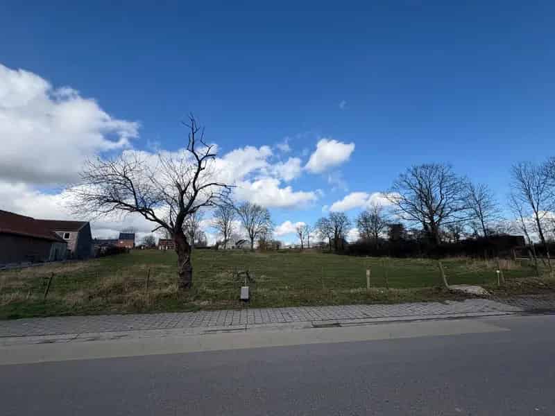 Bouwgrond te koop in Sint-Lievens-Houtem