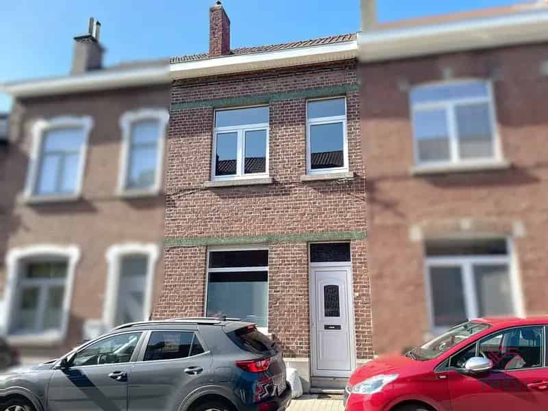 Huis te huur 2 slaapkamers Braine l Alleud grote tuin