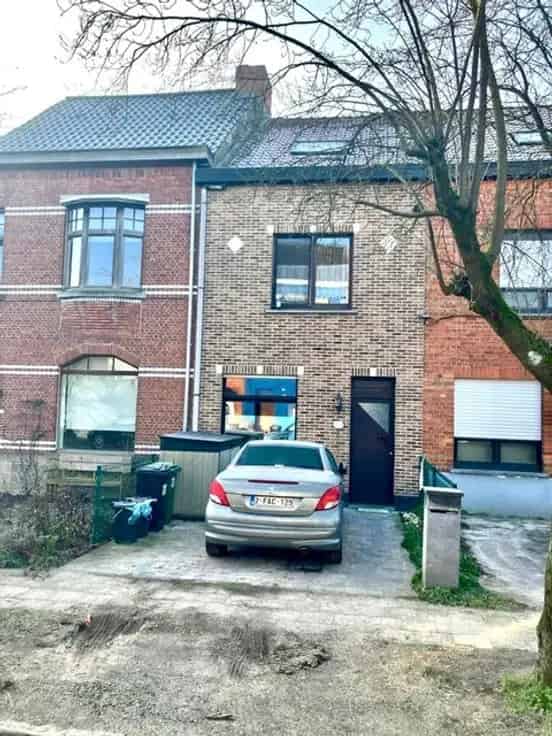 Huis Te Koop 3 Slaapkamers Stadstuin Parking