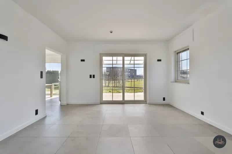 Knappe villa met 5 kamers