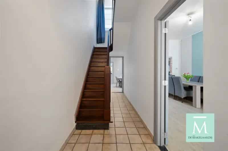 Uiterst verzorgde woning met 2 slaapkamers, terras en tuin!