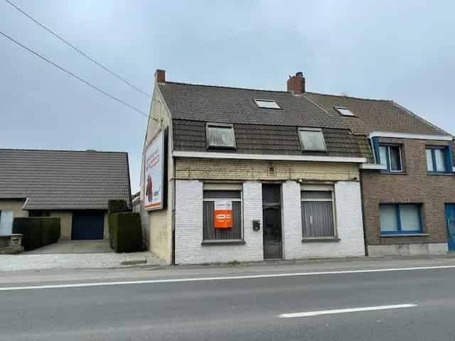 Huis te renoveren 3 slaapkamers magazijn 323m²