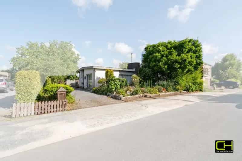 Bungalow met drie slaapkamers te koop in Evergem