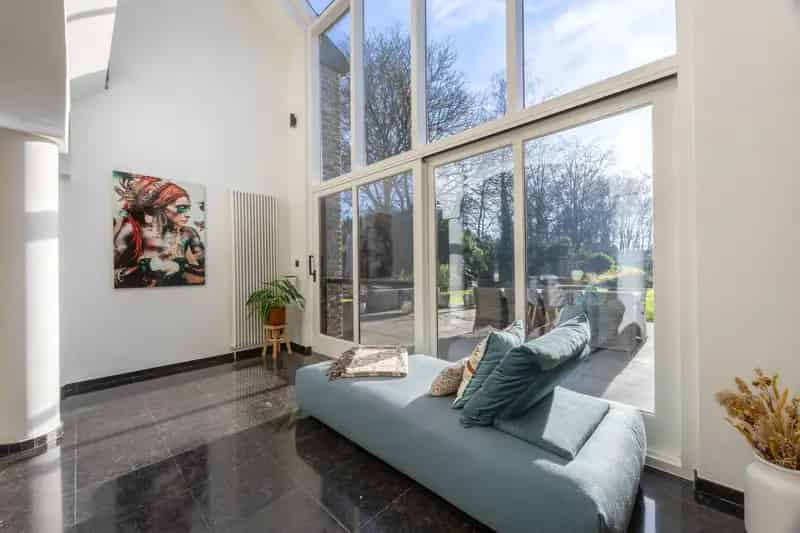 Unieke woning met veel potentieel en goede bereikbaarheid